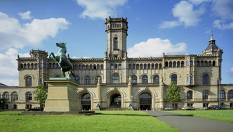 Leibniz Universität Hannover Leibniz Universität Hannover